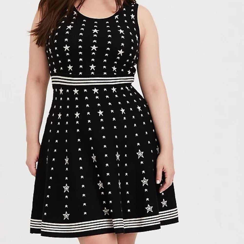 Torrid BLACK & WHITE STAR SWEATER SKATER DRESS 2X - Picture 5 of 5